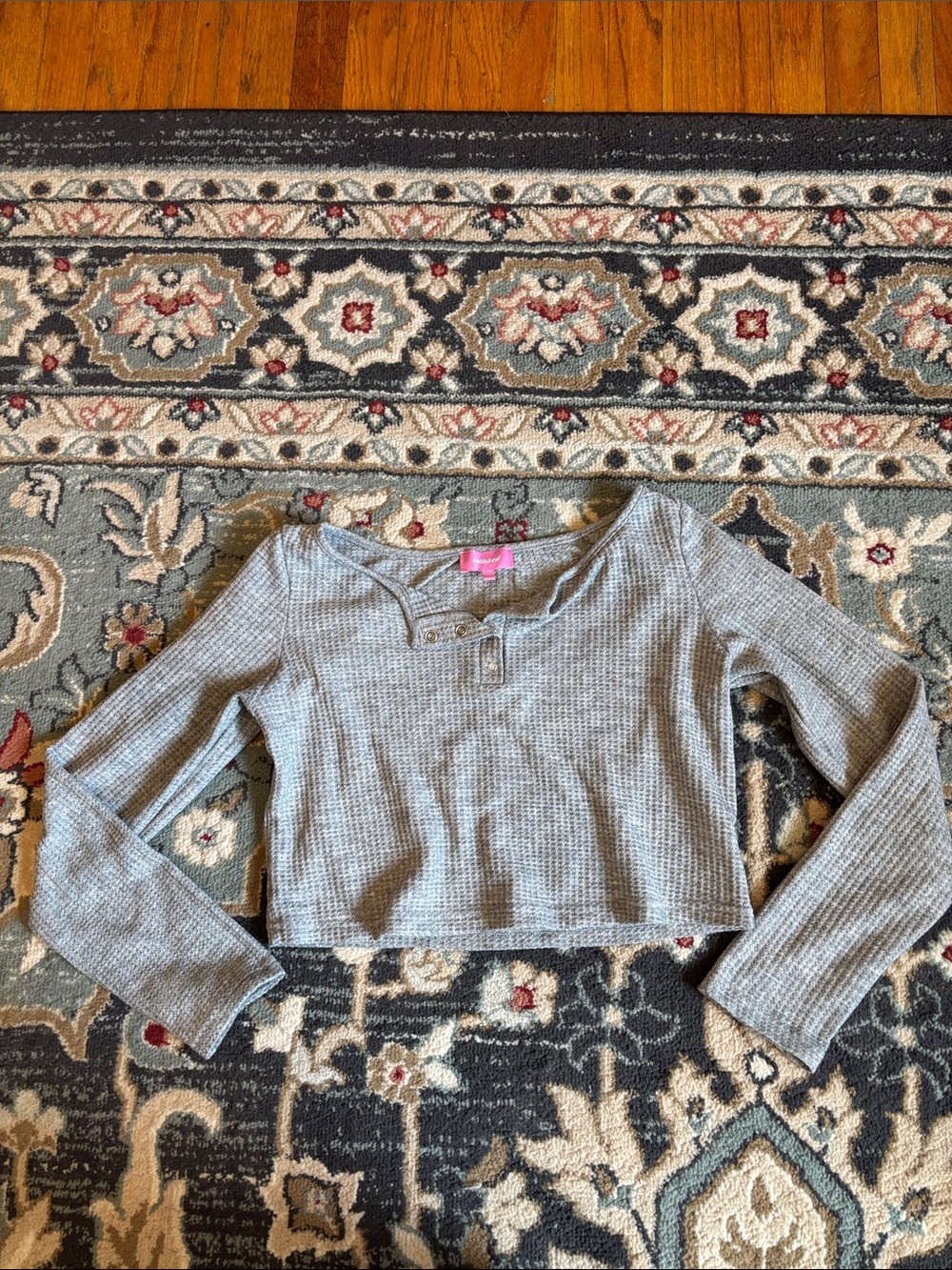 Edikted Gray Cropped Waffle Knit Scoop-Neck Sweater